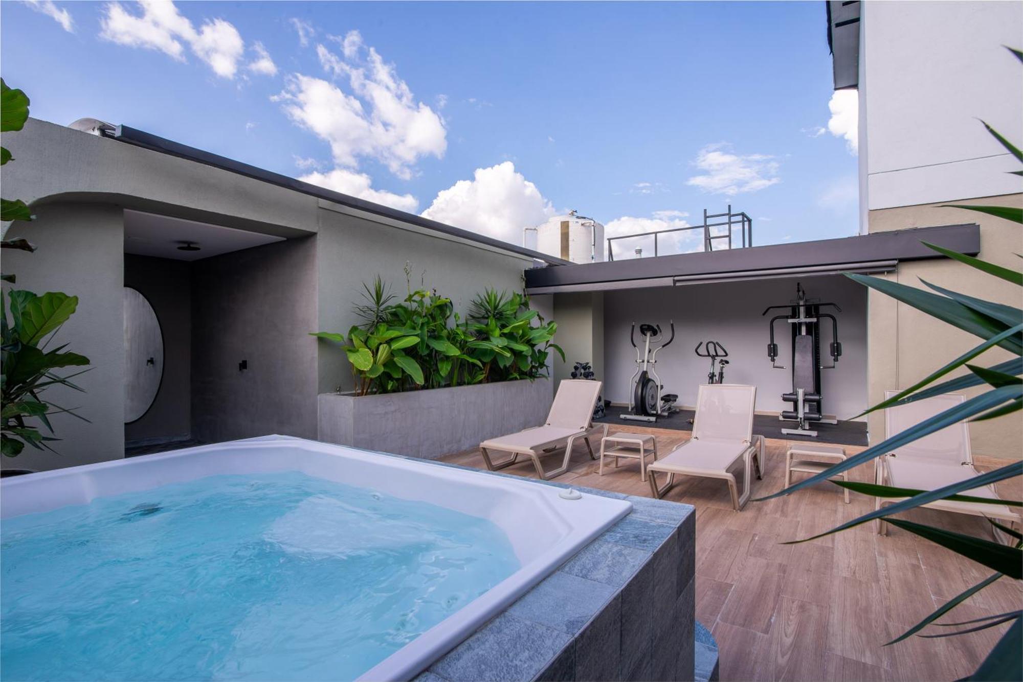 Hotel Lincoln Medellín Zewnętrze zdjęcie