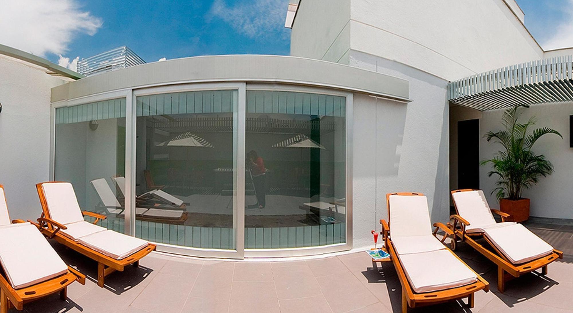 Hotel Lincoln Medellín Zewnętrze zdjęcie